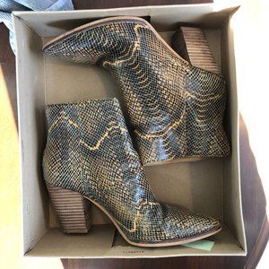 Lucky Snake Ankle Boots
